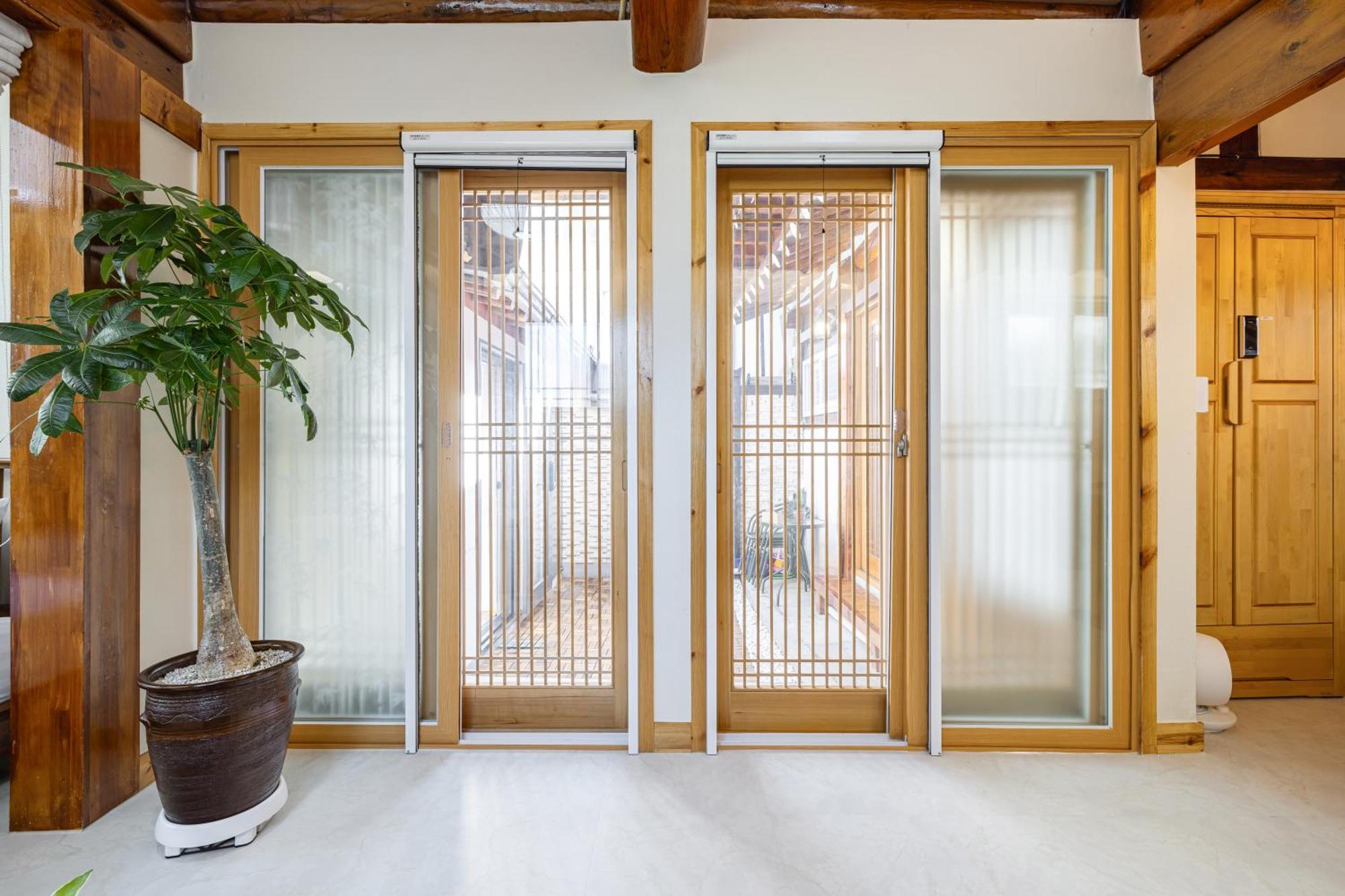 Memory Jongro Hanok Apartment *